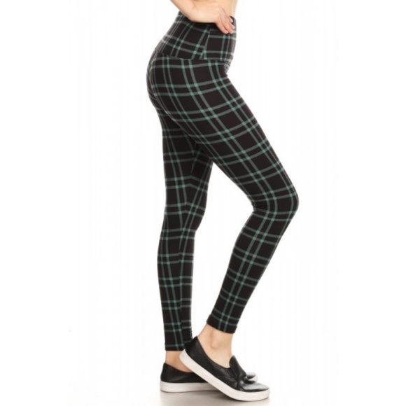Super soft and comfortable Green Plaid Leggings - Picture 2 of 3
